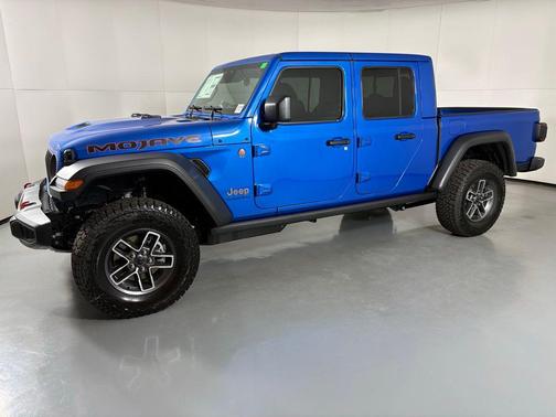 2026 Jeep Gladiator Mojave 4x4