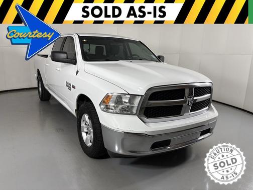 2019 RAM 1500 SLT