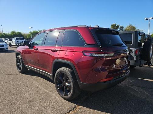 2025 Jeep Grand Cherokee Limited X