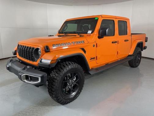 2025 Jeep Gladiator High Tide
