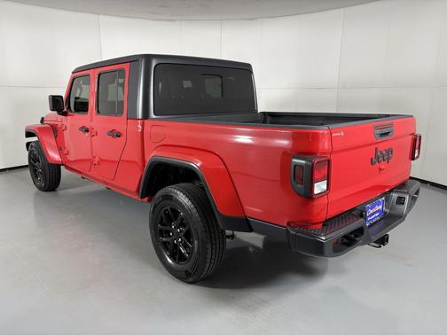 2023 Jeep Gladiator Sport S