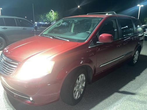2015 Chrysler Town & Country Touring