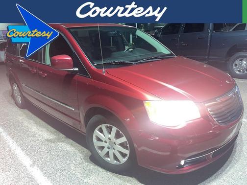 2015 Chrysler Town & Country Touring