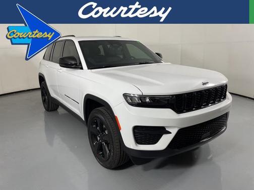 2025 Jeep Grand Cherokee Altitude