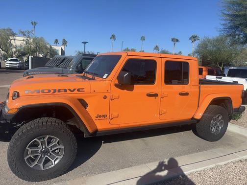 2025 Jeep Gladiator Mojave X