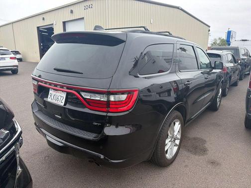 DB Black Crystal Clearcoat 2024 Dodge Durango GT Plus