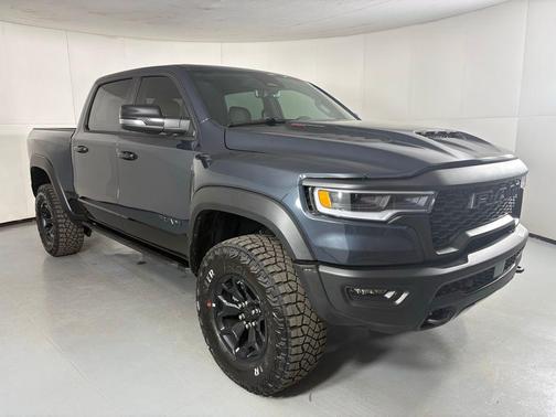 2026 RAM 1500 RHO Crew Cab 4x4 5'7' Box