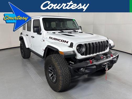 Bright White Clearcoat 2024 Jeep Wrangler Rubicon