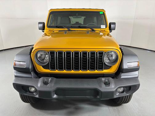 Goldilocks 2026 Jeep Wrangler Sport
