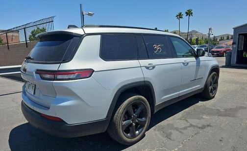 2023 Jeep Grand Cherokee L Altitude