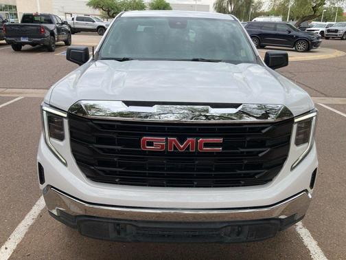 2022 GMC Sierra 1500 Pro