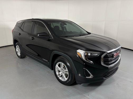 Ebony Twilight Metallic 2019 GMC Terrain SLE