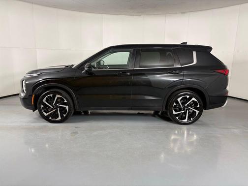 2024 Mitsubishi Outlander SE 2.5 2WD