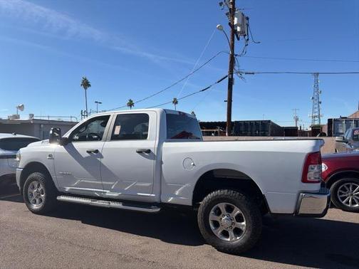 2023 RAM 2500 Big Horn Crew Cab 4x4 6'4' Box