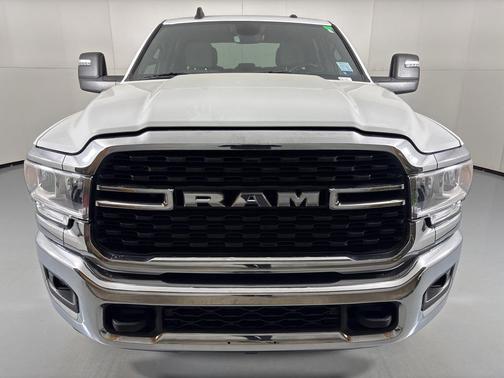 2023 RAM 2500 Big Horn Crew Cab 4x4 6'4' Box
