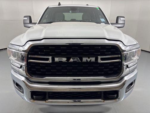 2023 RAM 2500 Big Horn Crew Cab 4x4 6'4' Box