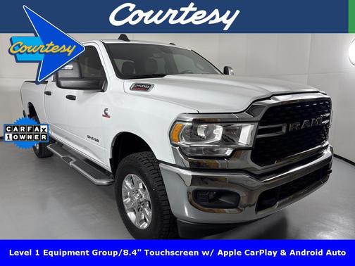 2023 RAM 2500 Big Horn Crew Cab 4x4 6'4' Box