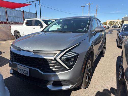 2024 Kia Sportage LX