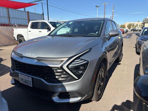 2024 Kia Sportage LX