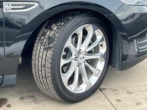 2015 Ford Taurus Limited