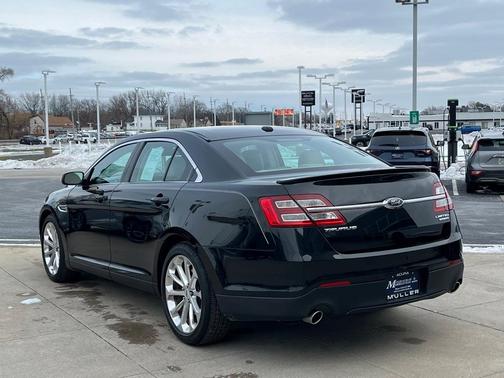 2015 Ford Taurus Limited
