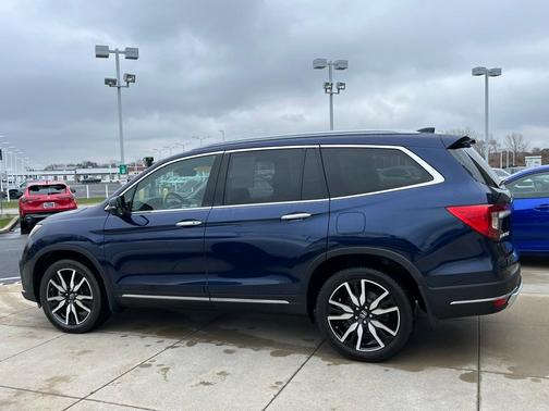 2019 Honda Pilot Touring 7-Passenger