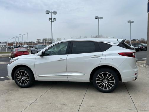 2025 Acura RDX Advance Package