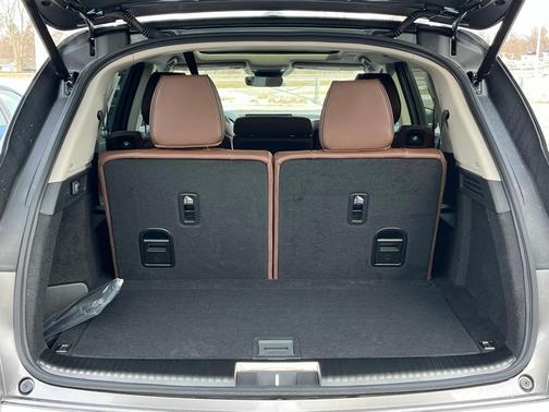 2026 Acura MDX Advance Package