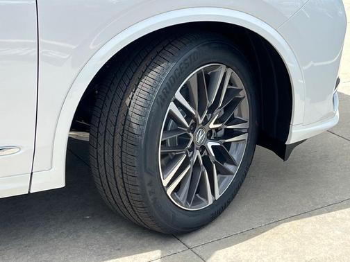 2025 Acura MDX Advance Package