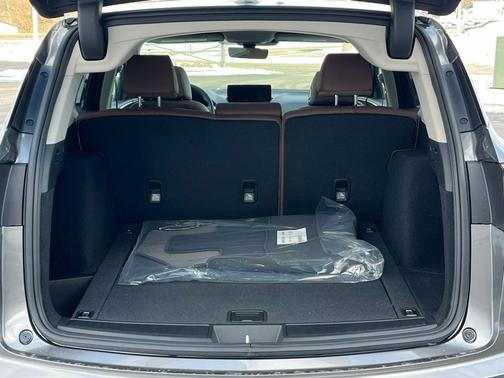 Liquid Carbon Metallic 2026 Acura RDX Technology Package