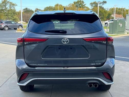 2023 Toyota Highlander XSE