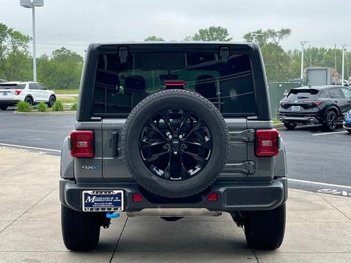2022 Jeep Wrangler Unlimited 4xe Sahara