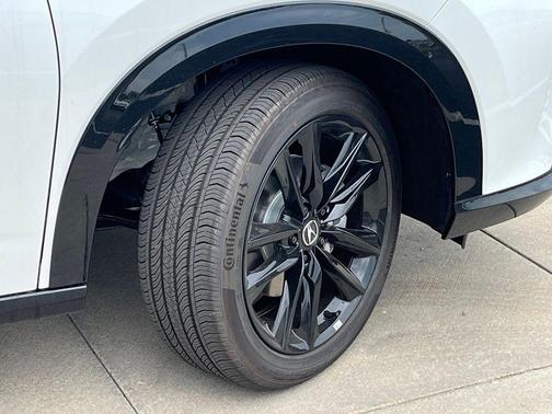 Platinum White Pearl 2026 Acura ADX A-Spec Advance