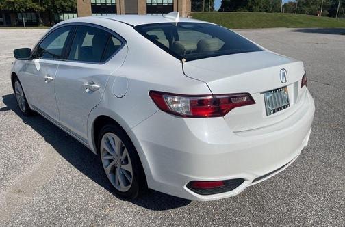 2018 Acura ILX Base