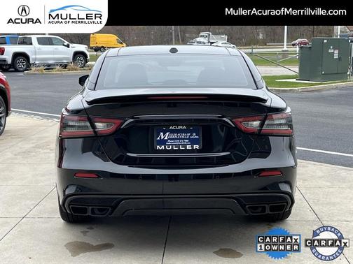 2023 Nissan Maxima SR