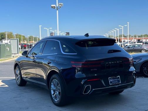 2023 Genesis GV70 2.5T