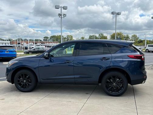 2025 Acura RDX Base