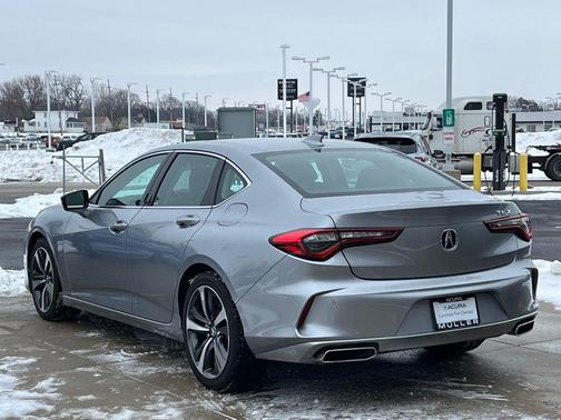 2025 Acura TLX Technology