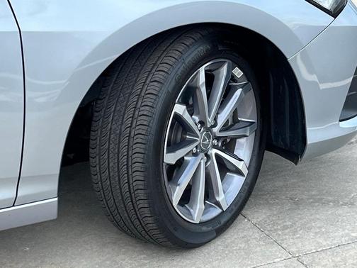 2024 Acura Integra Base