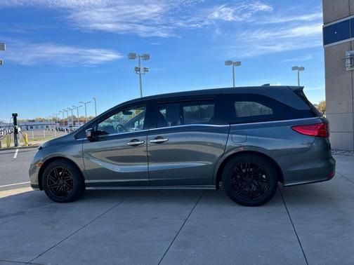 2020 Honda Odyssey Elite