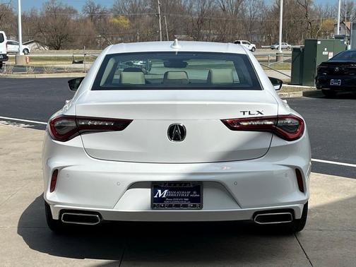 2025 Acura TLX Technology