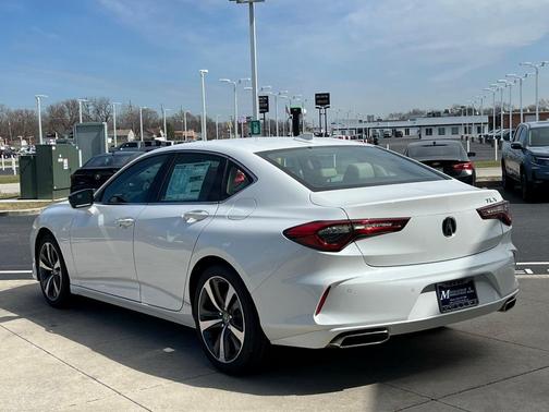 2025 Acura TLX Technology