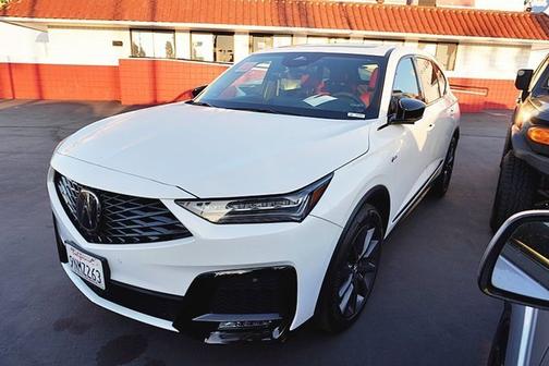 2025 Acura MDX 