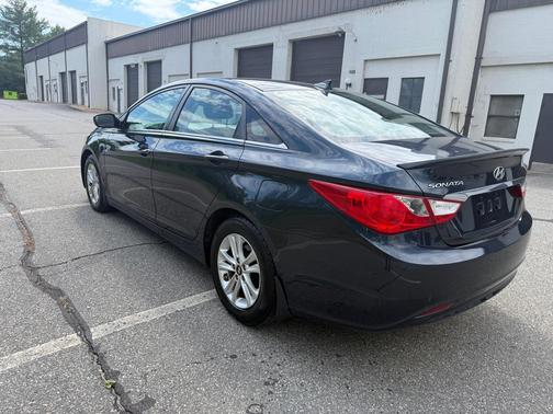 BLUE 2012 Hyundai SONATA GLS