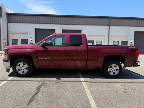 MAROON 2014 Chevrolet Silverado 1500 1LT