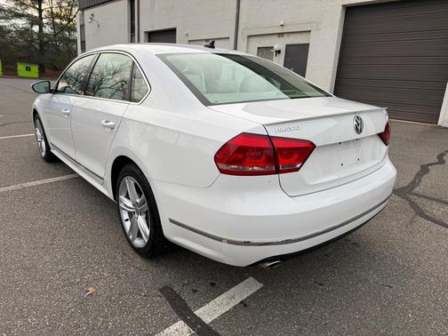 2012 Volkswagen Passat 3.6 SEL Premium