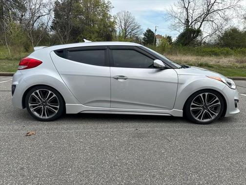 2017 Hyundai Veloster Turbo