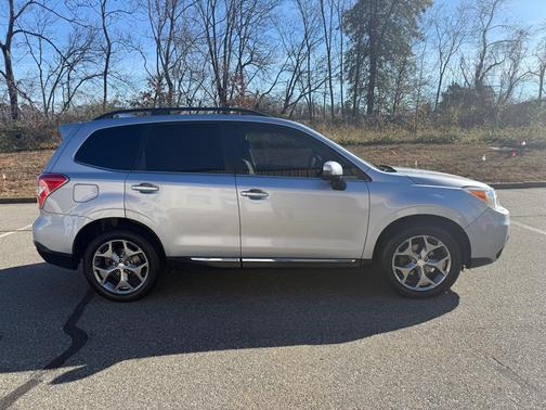 2016 Subaru Forester 2.5i Touring