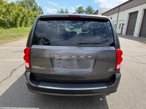 GRAY 2017 Dodge Grand Caravan SXT