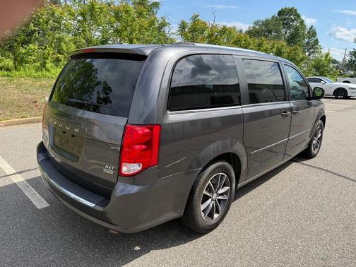 GRAY 2017 Dodge Grand Caravan SXT